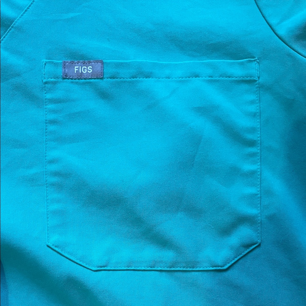 FIGS Scrub Set - Picture 3 of 6